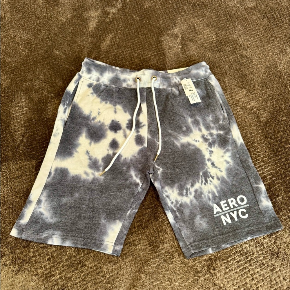 Aeropostale Men’s Tie-Dye Gray and White Athletic Shorts